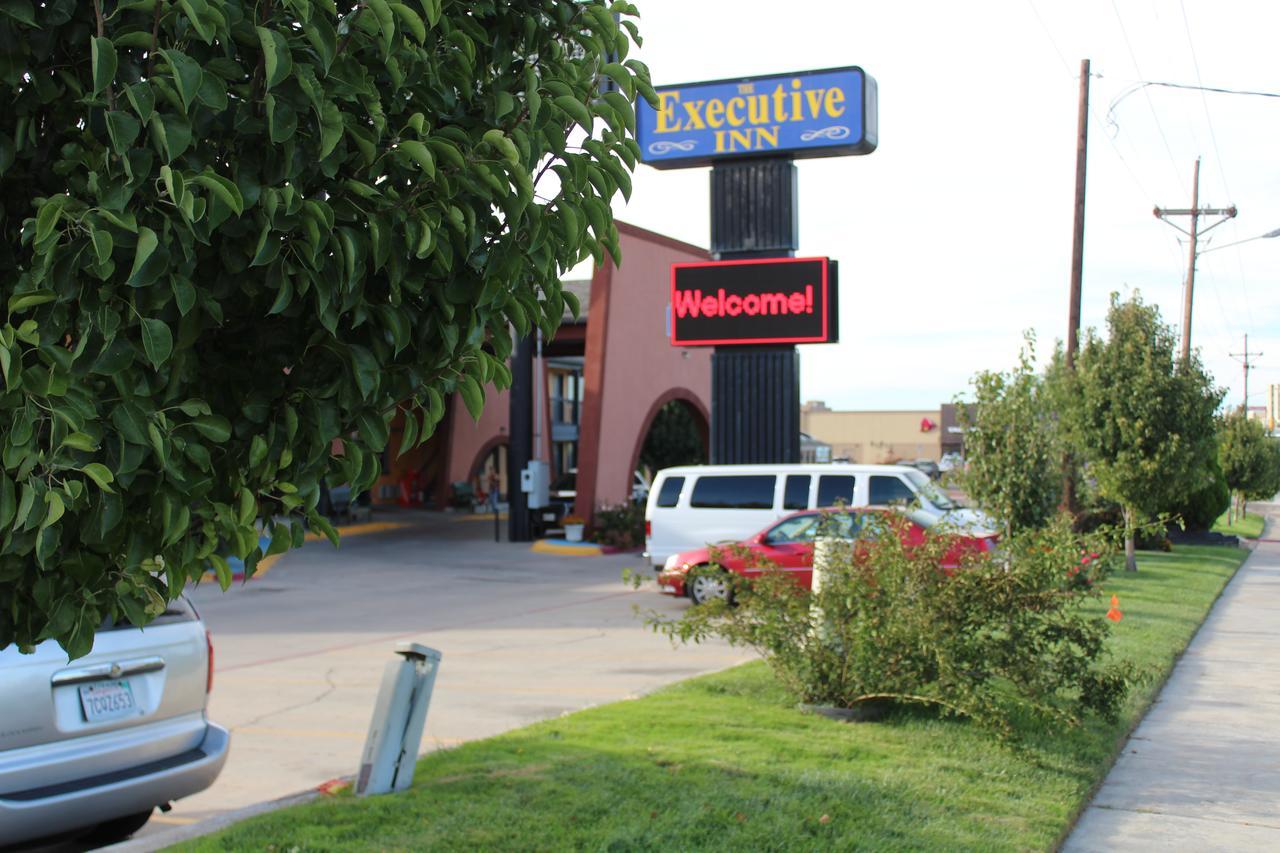 The Executive Inn & Suites أماريلو المظهر الخارجي الصورة
