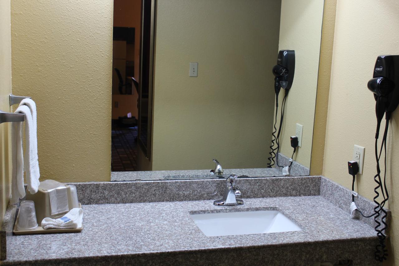 The Executive Inn & Suites أماريلو المظهر الخارجي الصورة