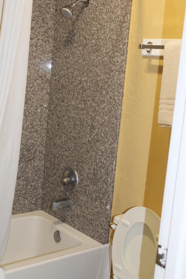 The Executive Inn & Suites أماريلو المظهر الخارجي الصورة