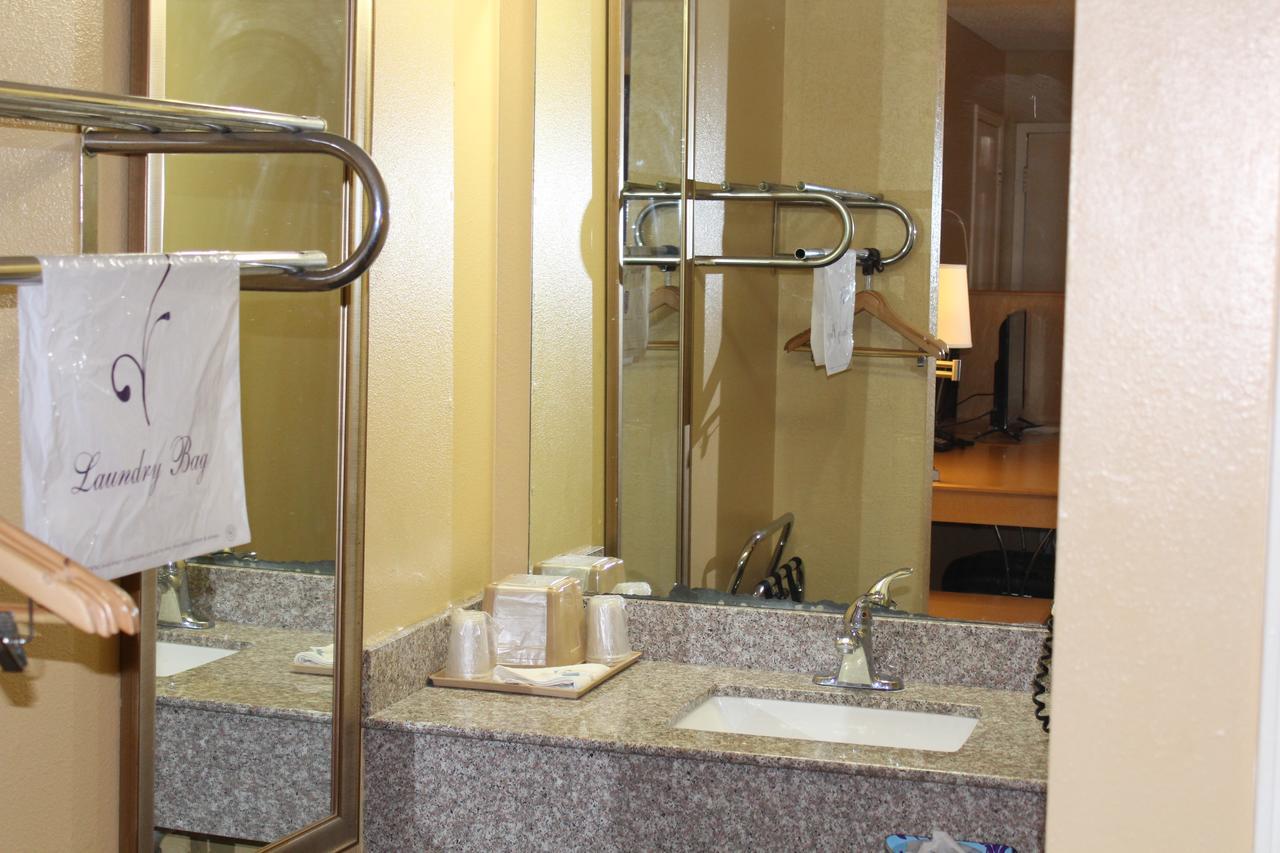The Executive Inn & Suites أماريلو المظهر الخارجي الصورة